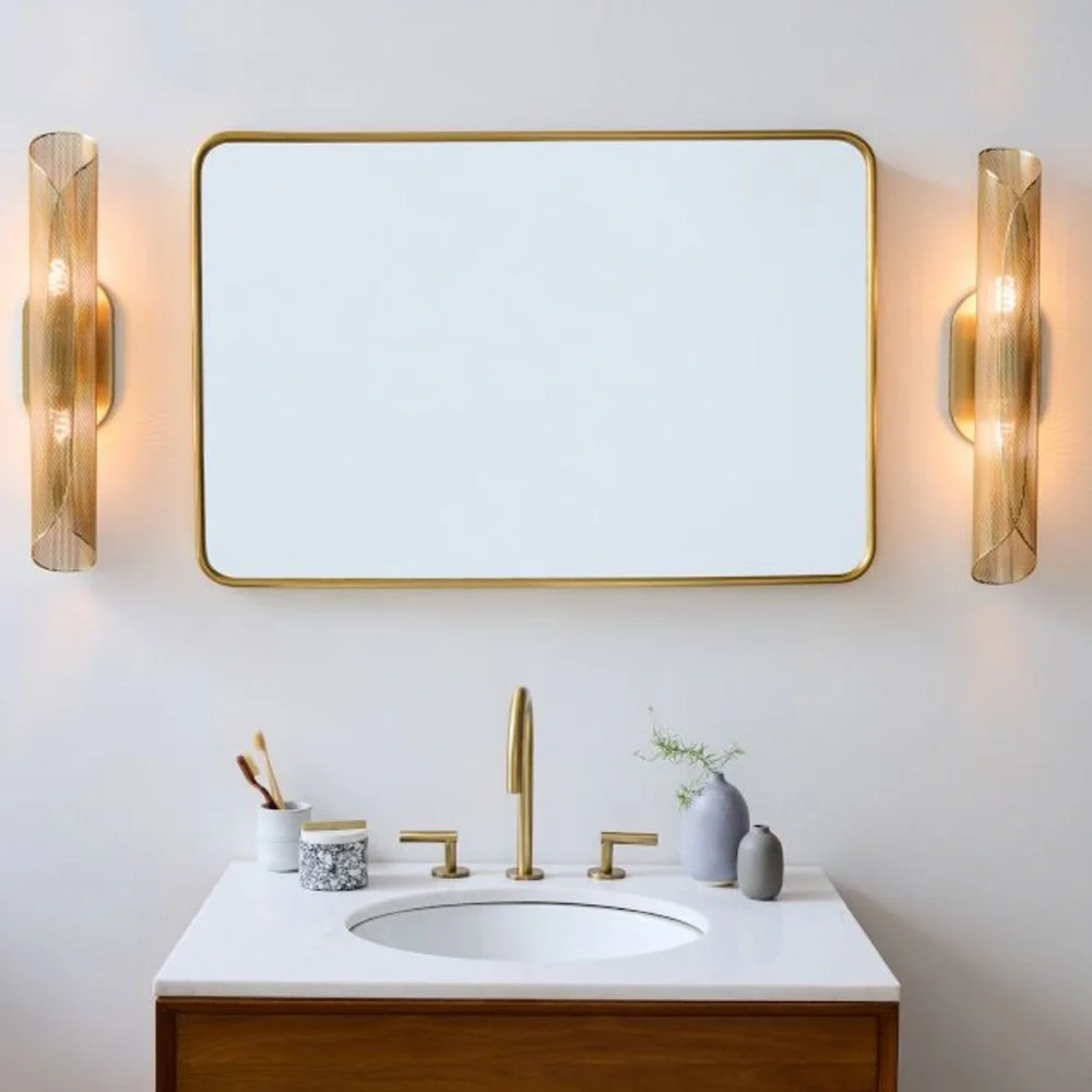 Curled purforated sconce - Picture 4 of 5